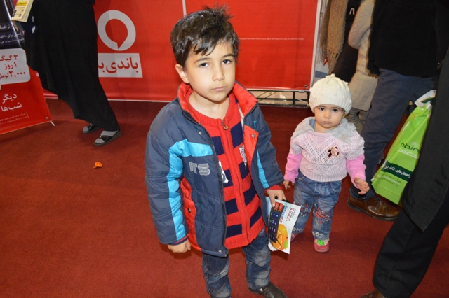 علیرضا پویافر: گزارش اختصاصی یازدهمین نمایشگاه فناوری اطلاعات استان یزد:کودکان و نوجوانان کامیتکسی(8) علیرضا پویافر: گزارش اختصاصی یازدهمین نمایشگاه فناوری اطلاعات استان یزد:کودکان و نوجوانان کامیتکسی(8)