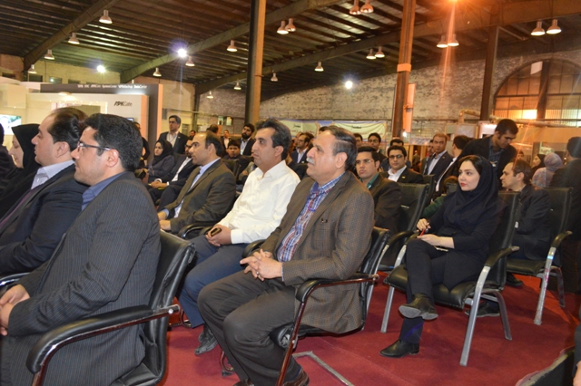 محمد حسین تقوایی زحمتکش:گزارش اختصاصی یازدهمین نمایشگاه فناوری اطلاعات استان یزد:اختتامیه کامیتکس یازدهم محمد حسین تقوایی زحمتکش:گزارش اختصاصی یازدهمین نمایشگاه فناوری اطلاعات استان یزد:اختتامیه کامیتکس یازدهم