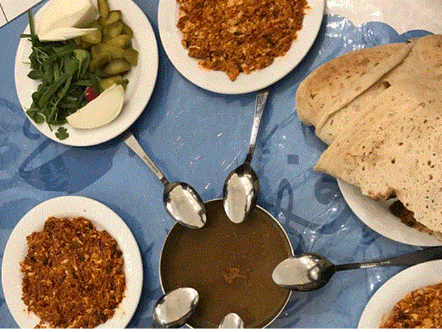 یزدفردا محمد حسین تقوایی زحمت کش   بانو حمیده زابلی &ndash; وکیل پایه یک دادگستری یزد -کارشناس ارشد حقوق مالکیت فکری سرقت برند قديمی در يزد (44)