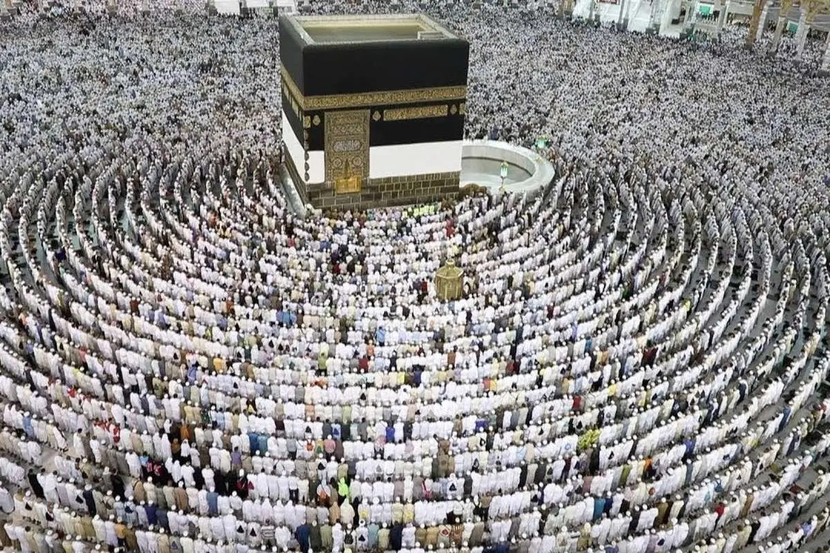 فیلم| تایم‌لپس دیدنی از طواف خانه خدا