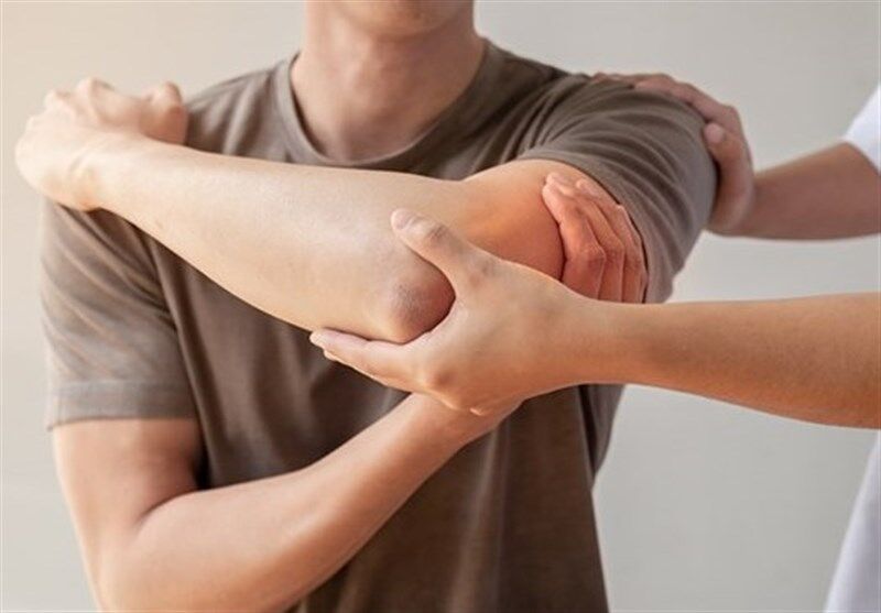 هشدار درباره تبلیغ ماساژدرمانی در فضای مجازی/ خطر قطع نخاع در پی شکستن قولنج گردن