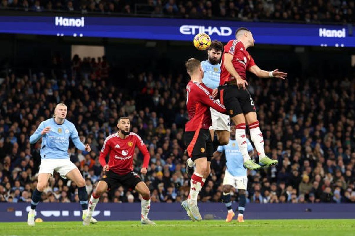 برنامه مسابقات مهم ورزشی امروز یکشنبه ۱۷ فروردین/ دربی حساس منچستر و ۲ مسابقه حساس در ایتالیا و پرتغال