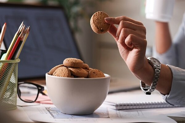 کبد چرب گرید ۳ در کمین جوانان؛ این عادات غذایی را ترک کنید