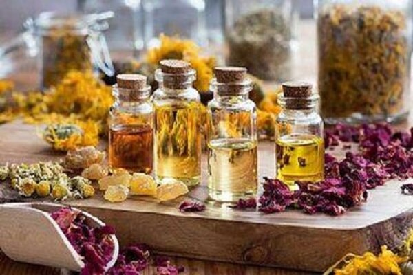 توصیه‌هایی برای کاهش متانول در عرقیات گیاهی