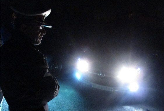 همکاری پلیس و قوه قضائیه برای مقابله با خودروهای پرخطر در یزد