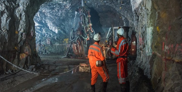 ریزش معدن در طبس جان ۲ کارگر را گرفت/گفتگو با رئیس اداره صمت استان خراسان جنوبی/فیلم