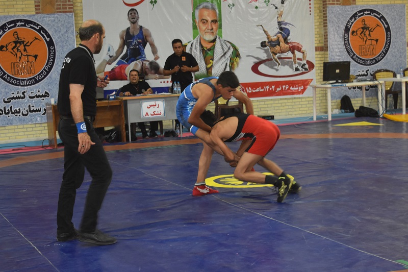 مسابقات کشتی چند جانبه بین استانی  جام شهید قاسم سلیمانی به میزبانی بهاباد برگزار شد