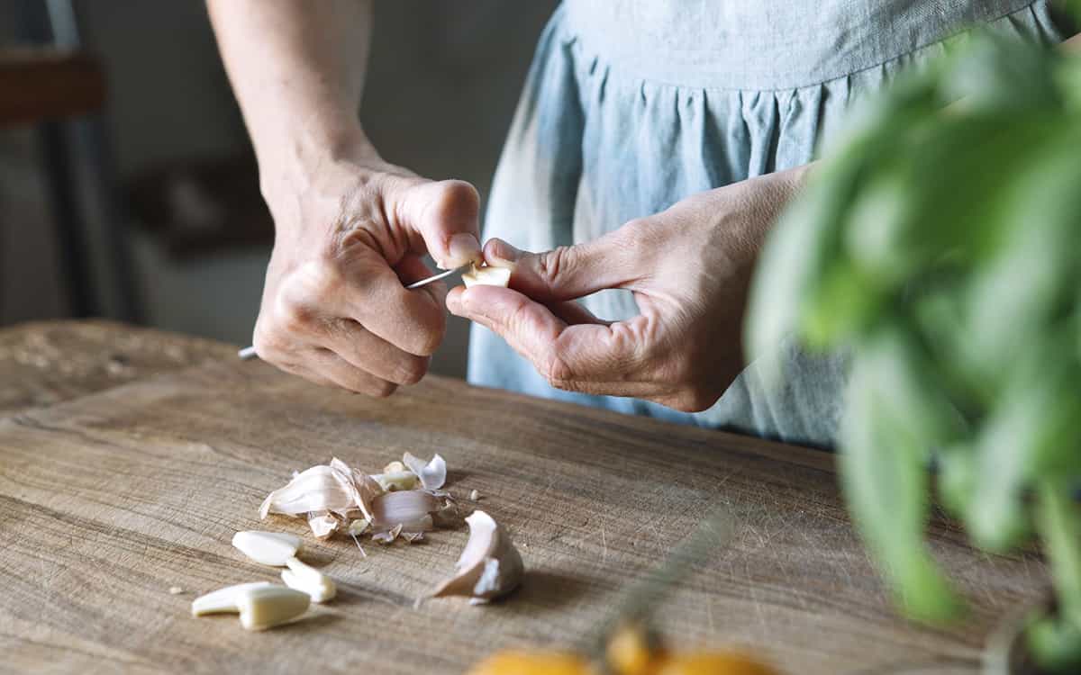 مشکل بوی بد سیر حل شد