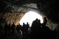 کشف غاری دیگر توسط گروه کوهنوردی سالار یزد ( کسنویه) این بار در حاجی آباد زرین اردکان کشف غاری دیگر توسط گروه کوهنوردی سالار یزد ( کسنویه) این بار در حاجی آباد زرین اردکان