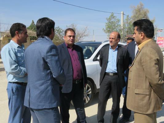 بازديد مشترك آقايان شاكري شمسي مدير كل امور شهري، روستايي و شوراهاي استانداري و زاده رحماني فرماندار خاتم از پروژه بلوار بين دو روستاي تركان و هرابرجان