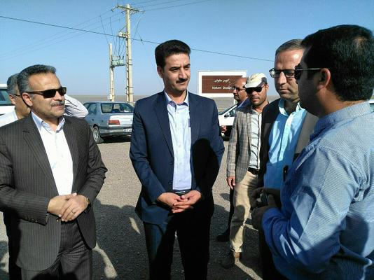 معاون استاندار و فرماندار ویژه شهرستان طبس و هيئت همراه از روستاهای حلوان، پیستان و پیرحاجات بازدید کردند