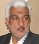 به بیت هیچ مرجع و عالمی حتی یك مسلمان معمولی هم نباید حمله كنند