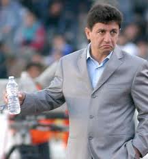 واکنش قلعه‌نويي به اظهارات مظلومي: آنهايي که بحث پيشنهاد يک ميلياردي را مطرح مي‌کنند گناه مرا مي‌شويند!!