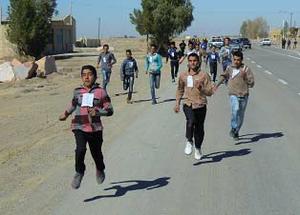  برگزاری مسابقه دو در اسدآباد شهرستان ابرکوه به مناسبت دهه مبارک فجر